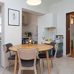 Cozy Flat Keko
